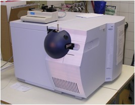 mass spectrometer
